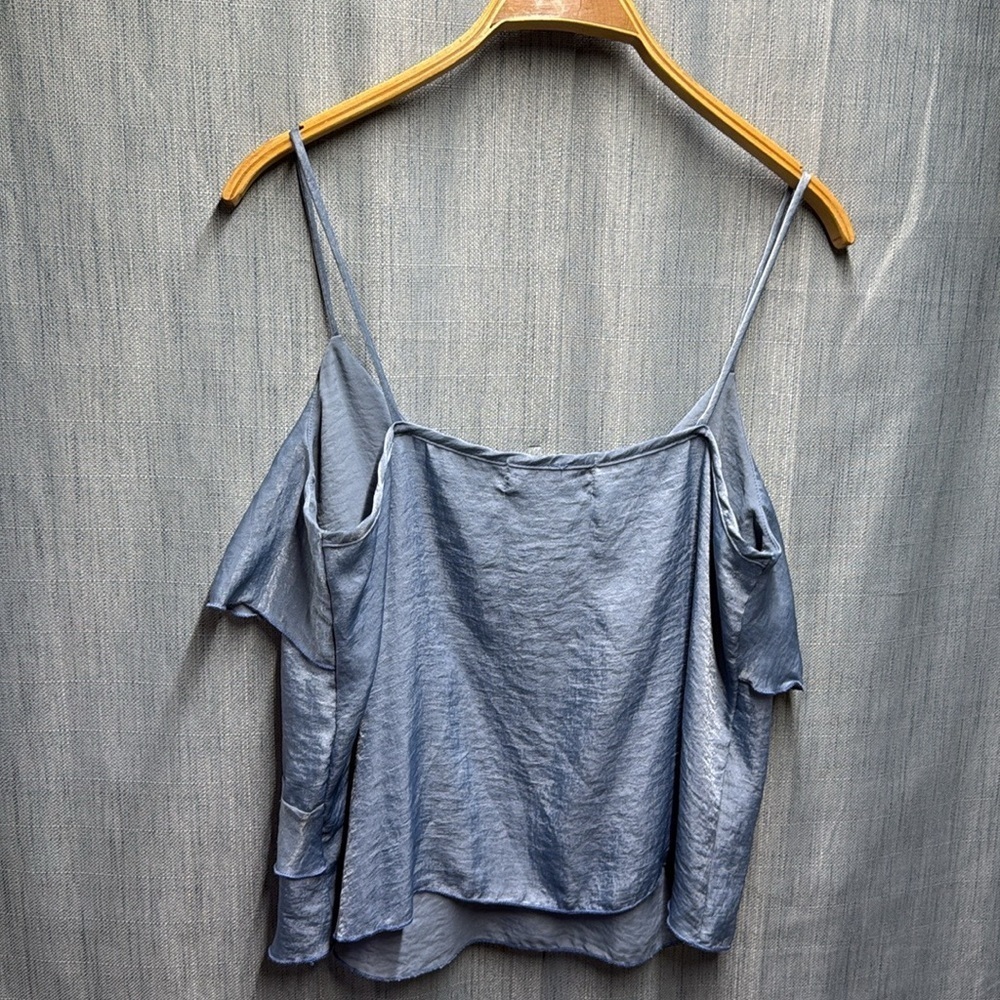 Work hall Blue Asymmetrical Ruffled Camisole size medium - Picture 6 of 7